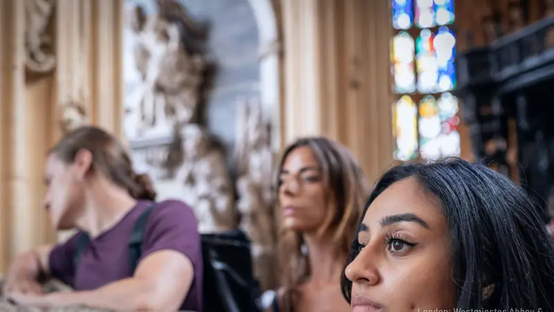 Tower of London and Westminster Abbey Tour with Thames Cruise — photo from the booking listing, Westminster Abbey, London